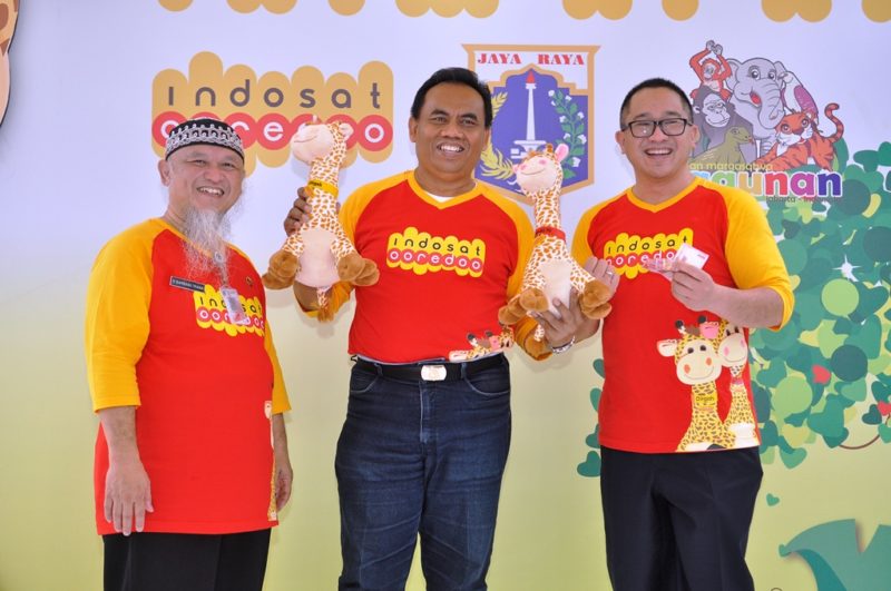 Program Donasi Indosat Ooredoo Lewat Boneka Jerapah