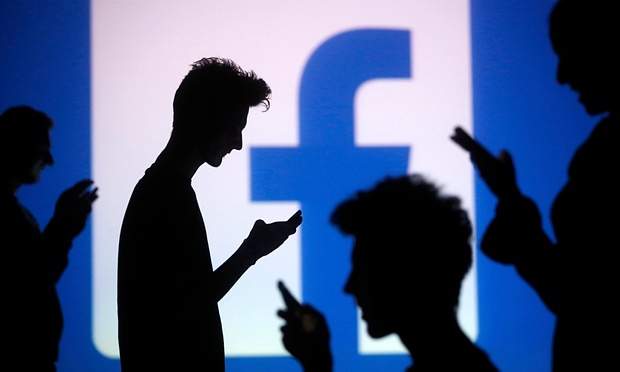 Perancis Perintahkan Facebook Berhenti Kirim Data Pengguna ke AS