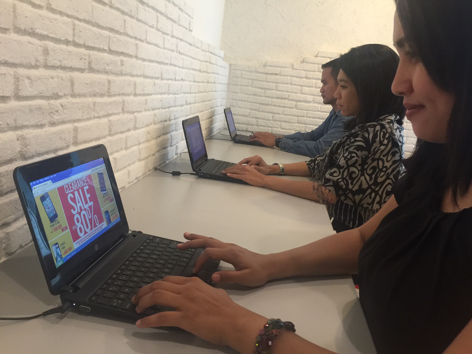 Trikomsel Buka Layanan Online to Store Untuk Tingkatkan Penjualan