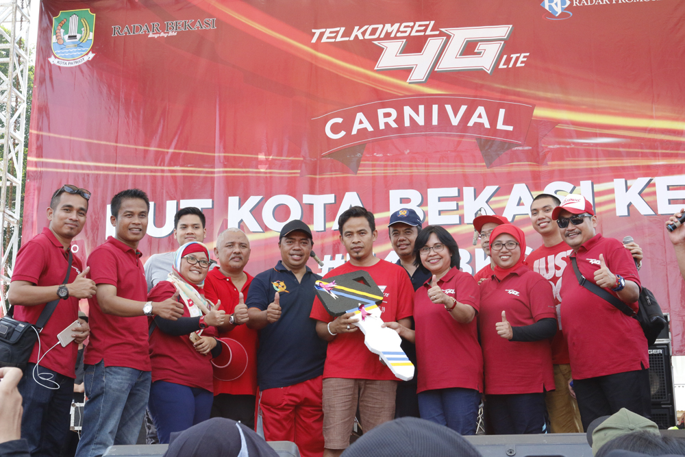 Inilah Kado Istimewa telkomsel Untuk Bekasi