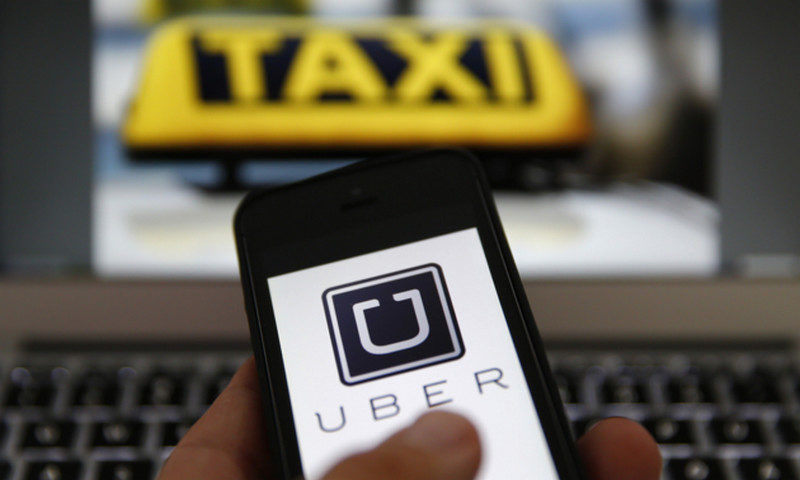 Driver Uber Ini Paksa Pelanggan Bayar Biaya Pembatalan