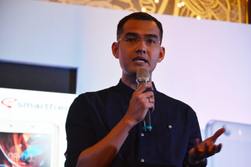 Bos Lenovo Beberkan Alasan Motorola Belum Masuk Indonesia