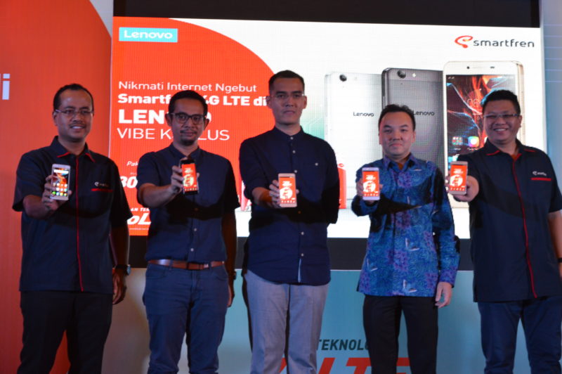 Smartfren ‘Ketagihan’ Bundling Produk Lenovo