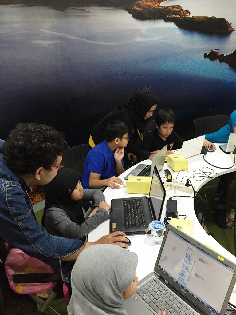 Indosat Ooredoo Buka Kelas Coding Untuk Anak-anak Karyawan