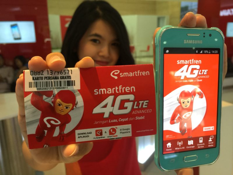 Tambah Pengguna Baru, Smartfren Kembali Gandeng Samsung