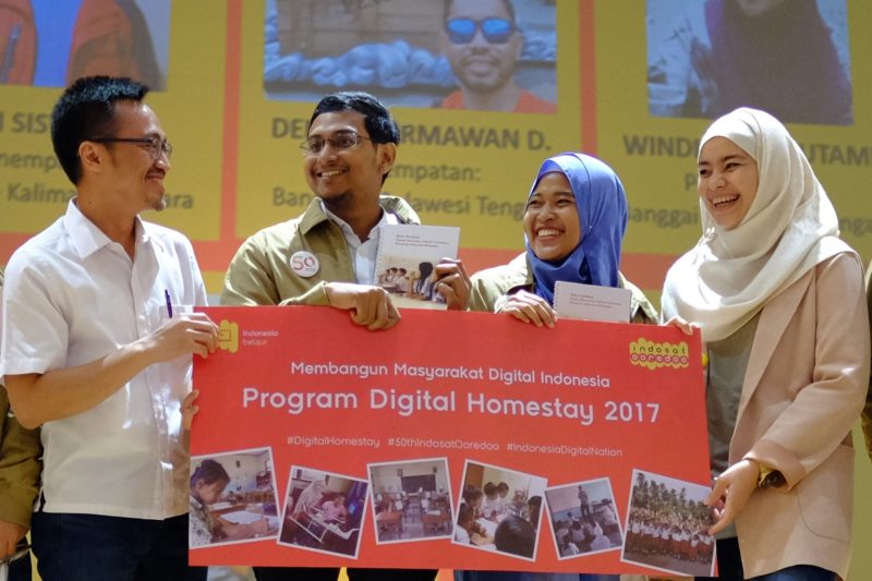 Indosat Ooredoo Kirim 9 Karyawan ke Daerah Terpencil Untuk Mengajar