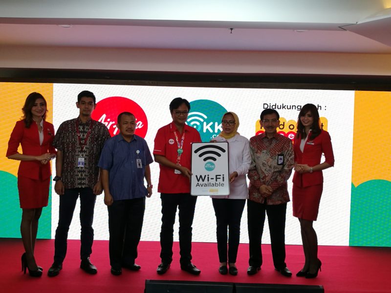 Mantap, Kini AirAsia Indonesia Ada Wi-Fi Indosat nya