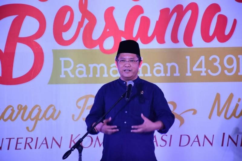Kominfo belum akan mengikuti Papua Nugini untuk menutup Facebook