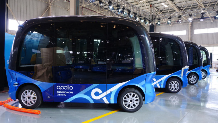 Baidu Mulai Produksi Massal Minibus Otonom Tanpa Awak