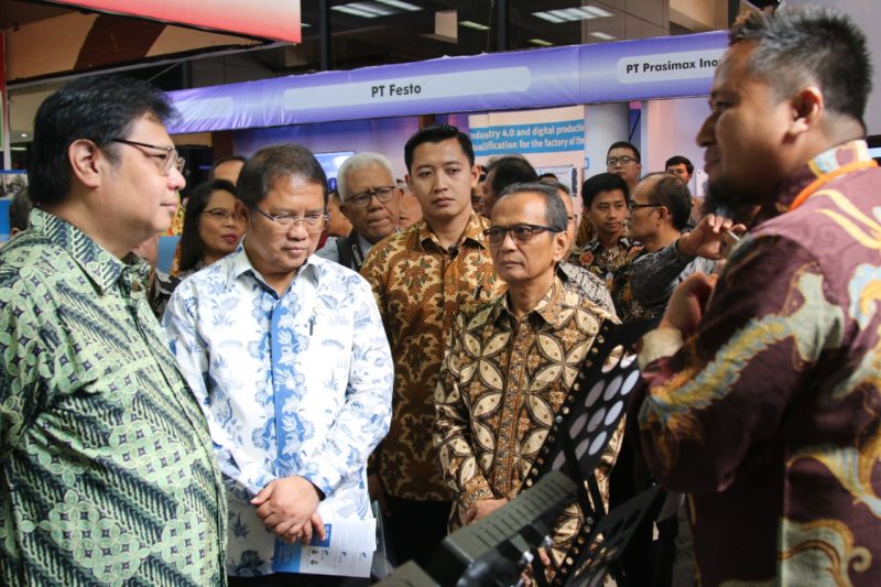 Kominfo Dukung Indonesia Jadi Negara Tangguh Industri 2035