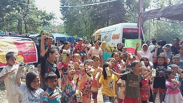 Indosat Ooredoo ‘Kirim’ Mobil Klinik Bantu Pengungsi Lombok