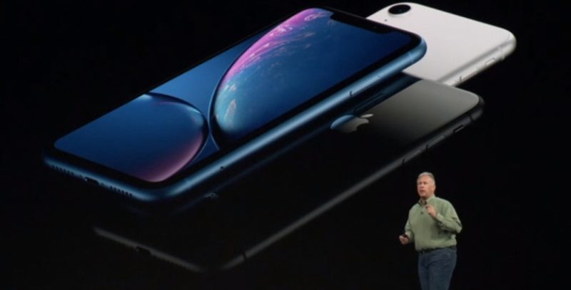 Apple Bakal Ganti Semua Layar iPhone 2020 ke OLED?  