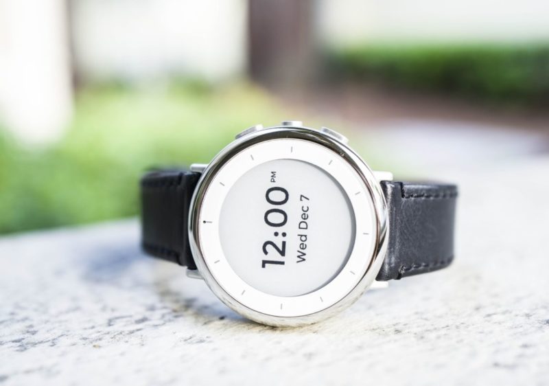 Google Segera Rilis Smartwatch dengan Fitur EKG?