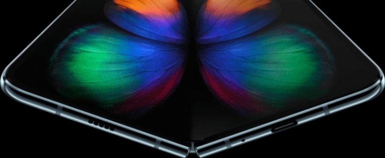 Samsung Ingin Bantu Apple dan Google Bikin Smartphone Lipat