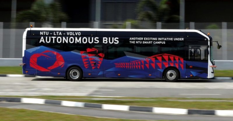 Keren! Singapura Mulai Uji Bus Listrik Otonom