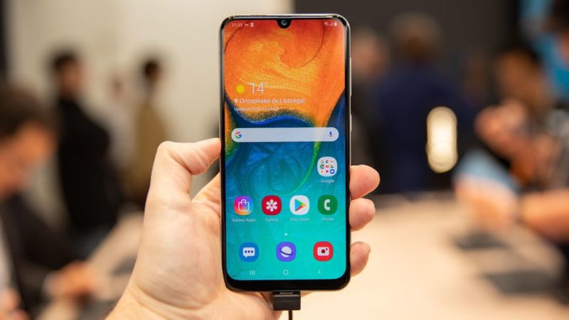 Samsung Galaxy A70 Resmi Debut dengan Teknologi “Cinematic Screen”