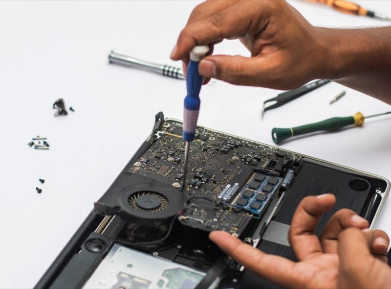 Apple Janji Perbaikan Keyboard MacBook Beres Satu Hari