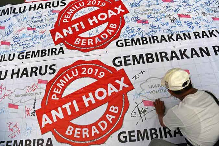 Kominfo Harus Lindungi Masyarakat dari Hoaks Pemilu