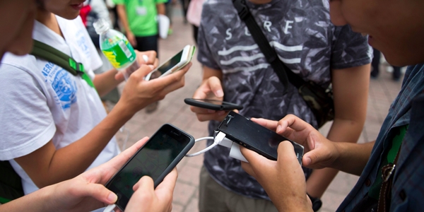 Ternyata, Orang Indonesia Butuh 2 Minggu Buat Beli Smartphone Baru