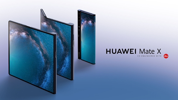 Nah Lho! Bos Huawei Ketahuan Sudah Pakai Mate X