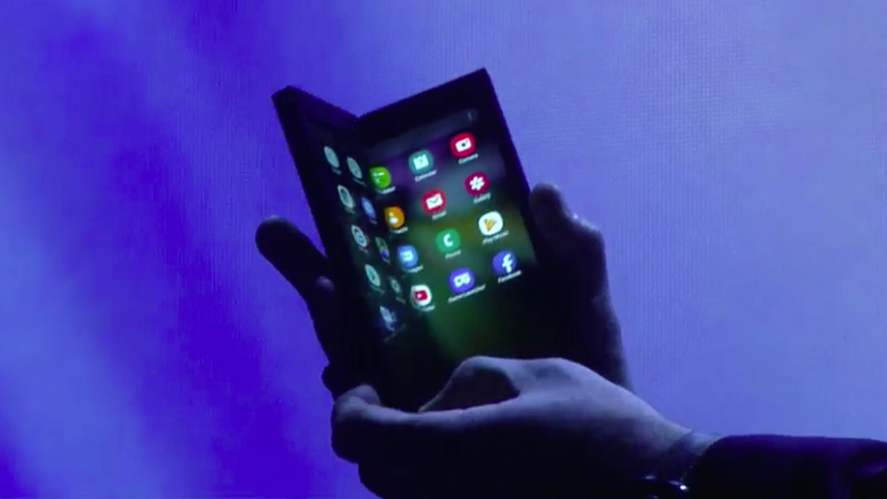 Samsung Umumkan Tanggal Peluncuran Galaxy Fold Samsung Umumkan Tanggal Peluncuran Galaxy Fold