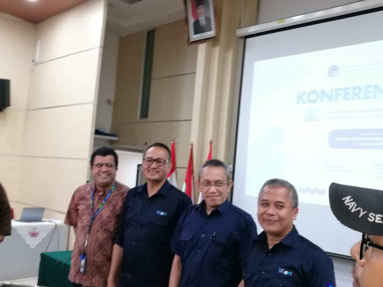Apes, Lagi Liburan, Rekening Dibobol Gegara Simcard Dibajak