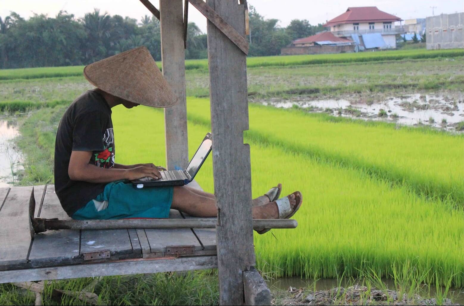 158 Daerah Terpencil Di Jawa Barat Bakal Bisa Akses Internet!
