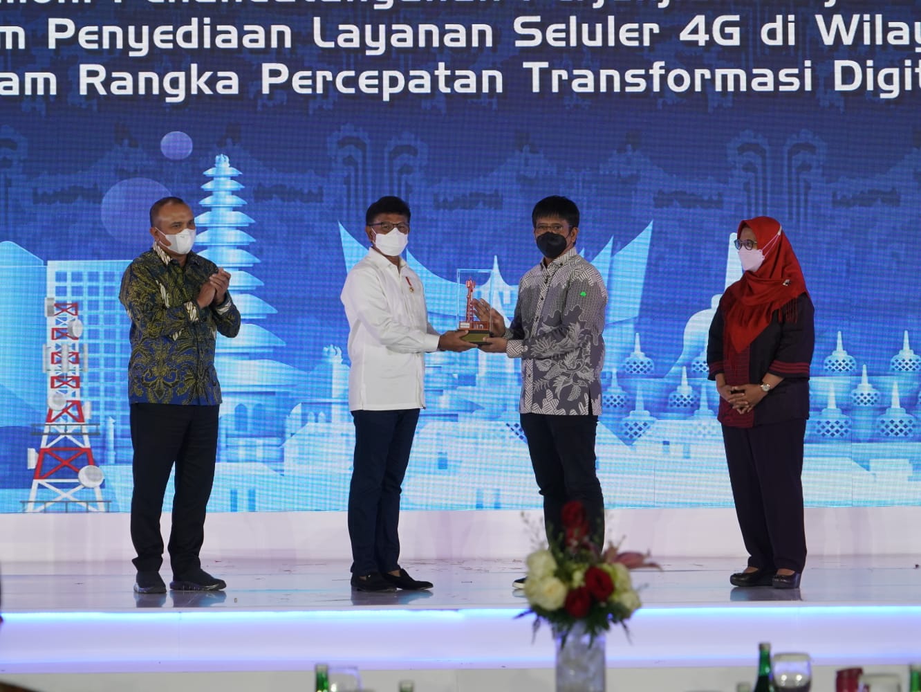 BAKTI Gandeng Telkomsel dan XL Axiata Sediakan BTS 4G di 3T
