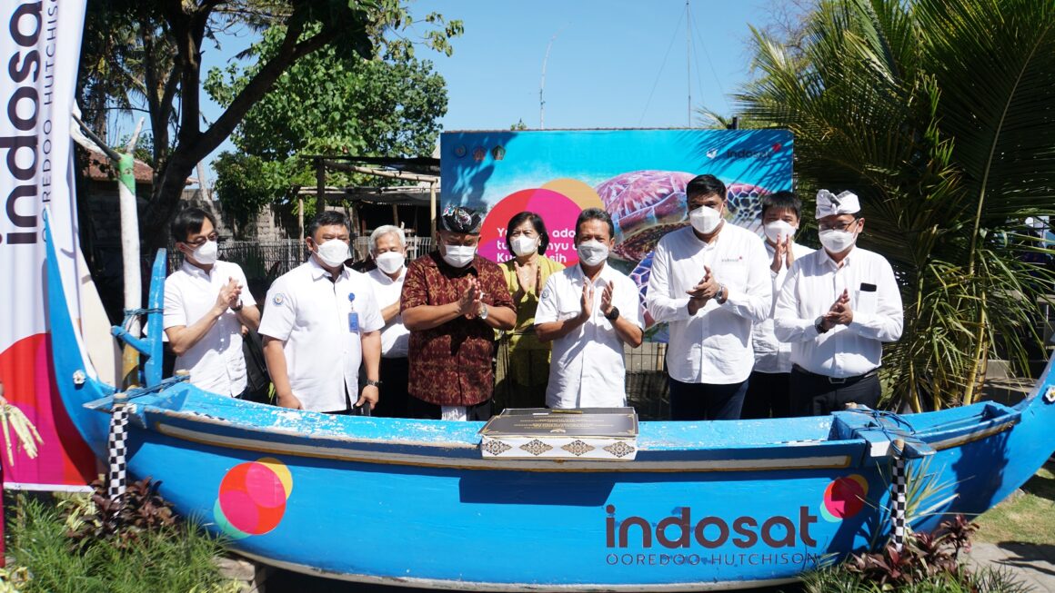 Indosat Luncurkan Program Konservasi Laut di Jembrana Bali