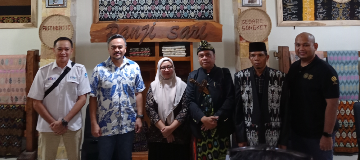 BAKTI Hadir, UMKM Di Desa Sukarara, Lombok pun Bisa Ekspor