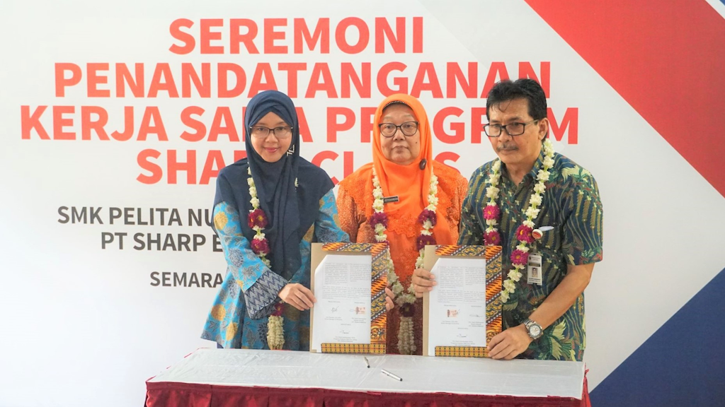 Sharp Class, Cara Sharp Indonesia Ikut Membangun Negeri