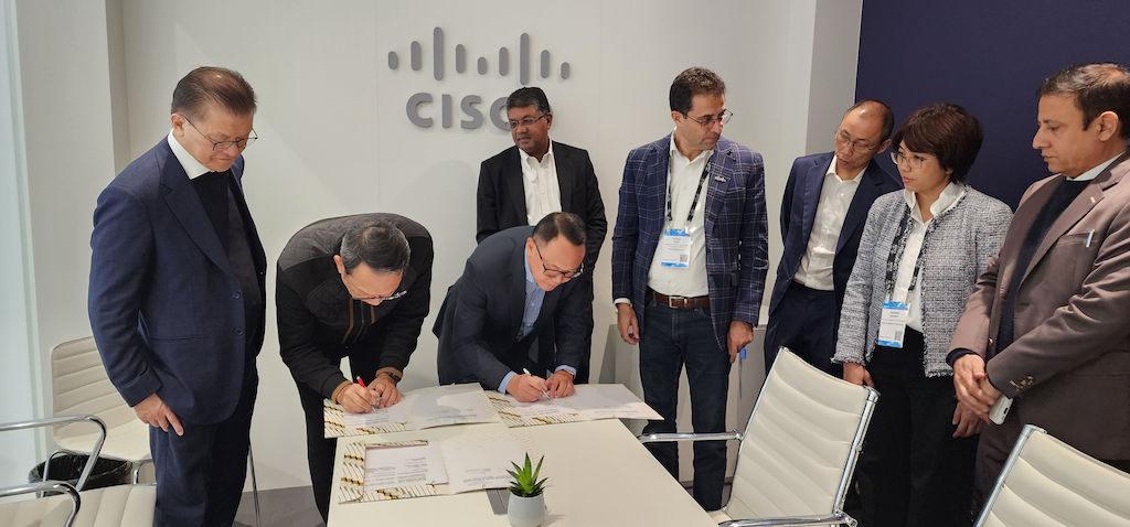 Smartfren Cisco