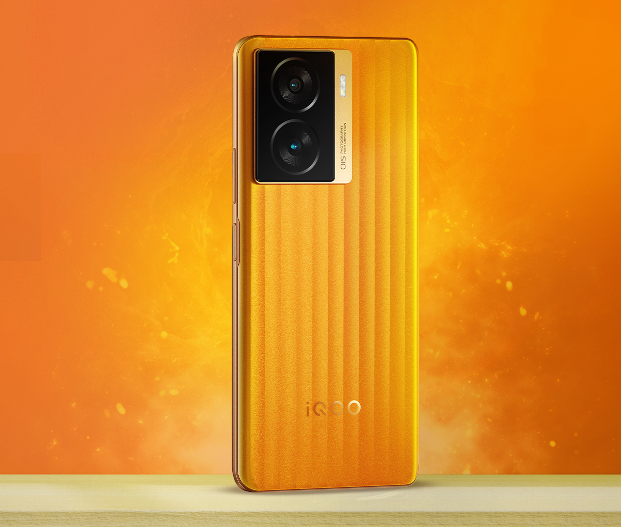 iQOO Z7 5G Supernova Orange