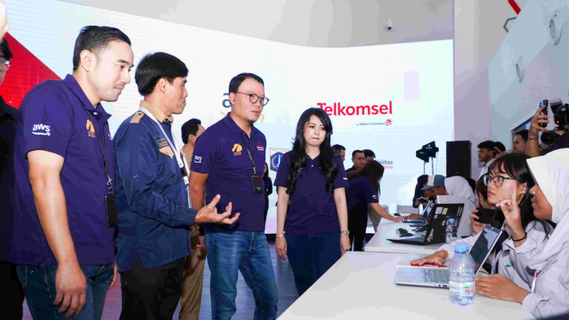 Telkomsel dan AWS, Rampungkan Program Inklusi Digital “Terampil di Awan”