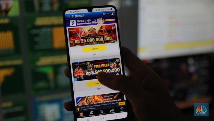 Ya Ampun, Pegawai Komdigi Ini Malah ‘Bina’ 1000 Situs Judol!
