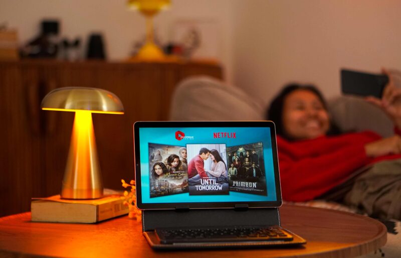 MAXStream Studios Luncurkan Tiga Film Originalnya ke Netflix