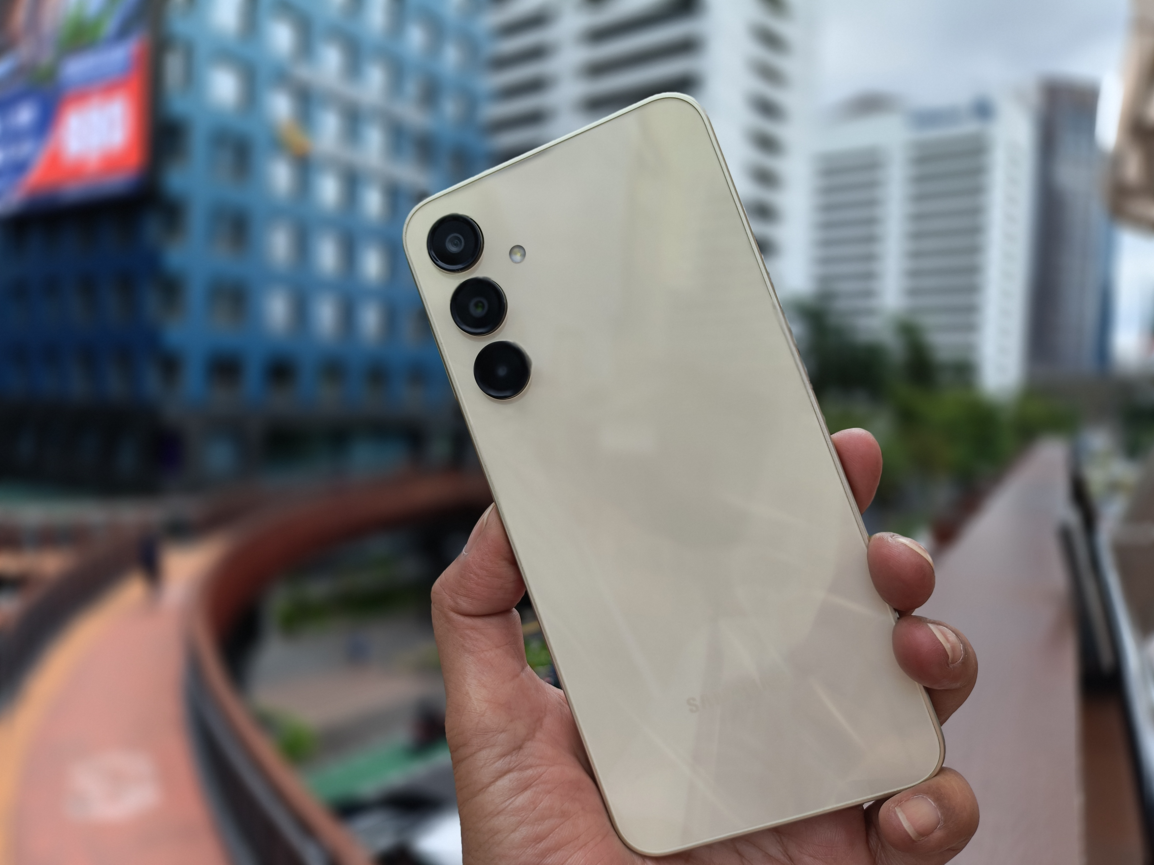 Galaxy A16 5G Efektif Kerja