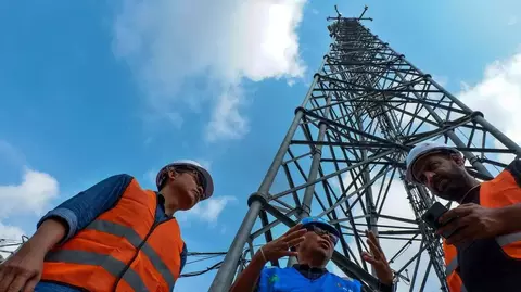 Tidak perlu ada Lelang Frekuensi. Adu Program Saja!