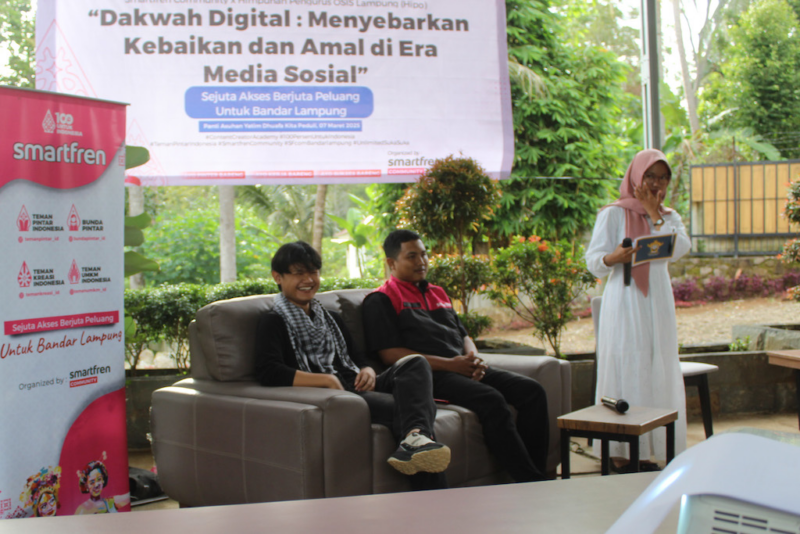 Sambut Ramadan dan Lebaran, Smartfren Gelar Workshop Santri Ngonten