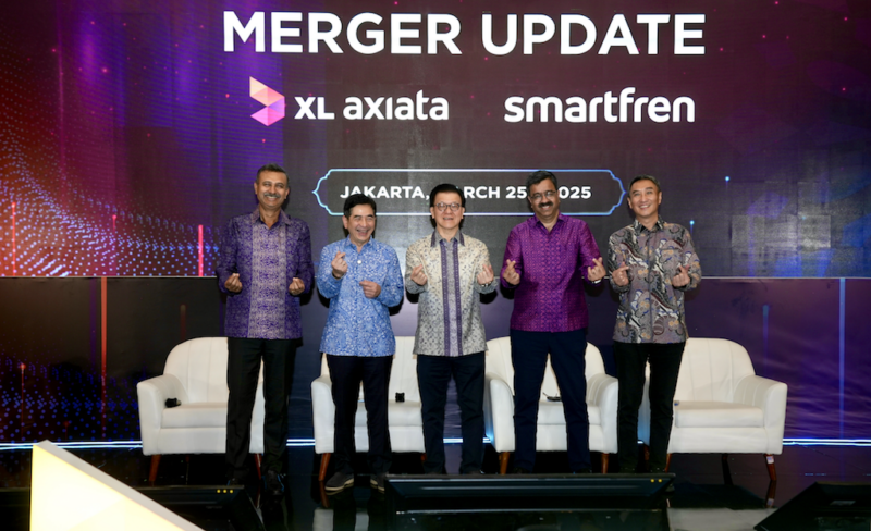 RUPSLB Smartfren Umumkan Persetujuan Merger