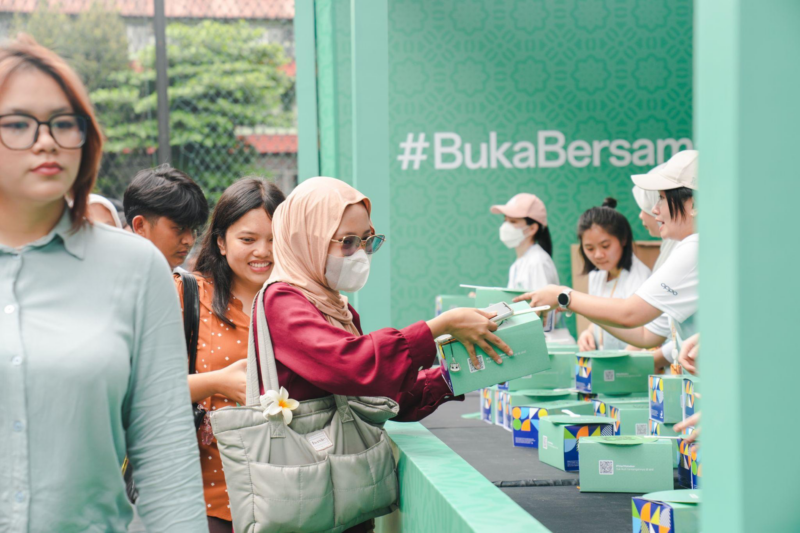 OPPO ‘Make Your Moment’, Berbagi & Bincang Inspiratif Bareng Najwa Shihab