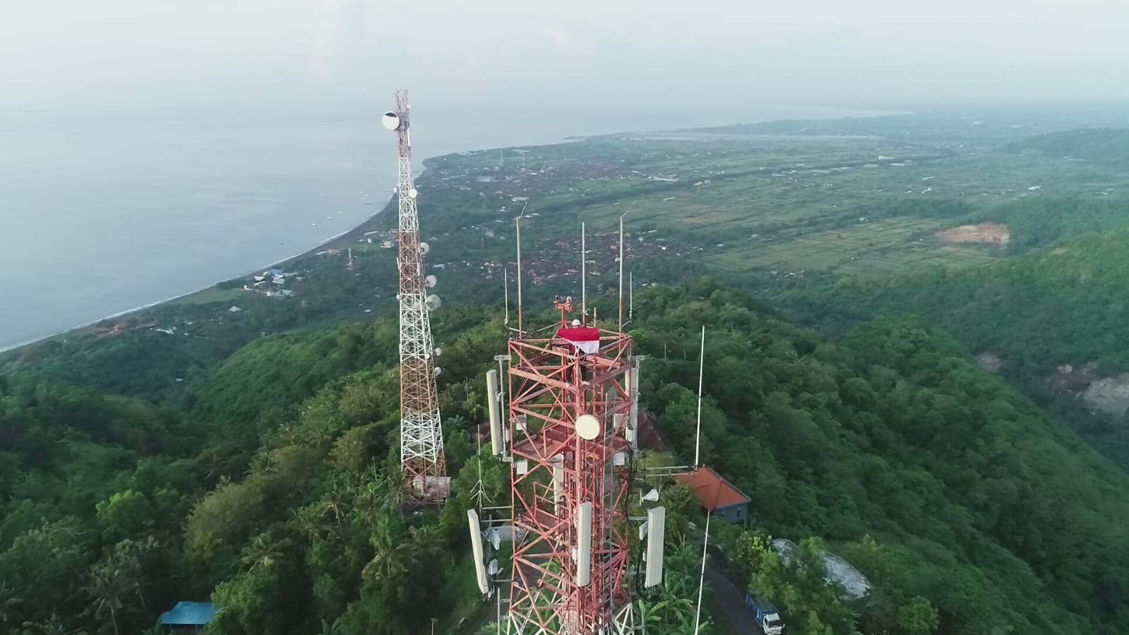 Content image for article: Telkom Kuartal I 2025: Bisnis Digital Jadi Pendorong Utama Pertumbuhan