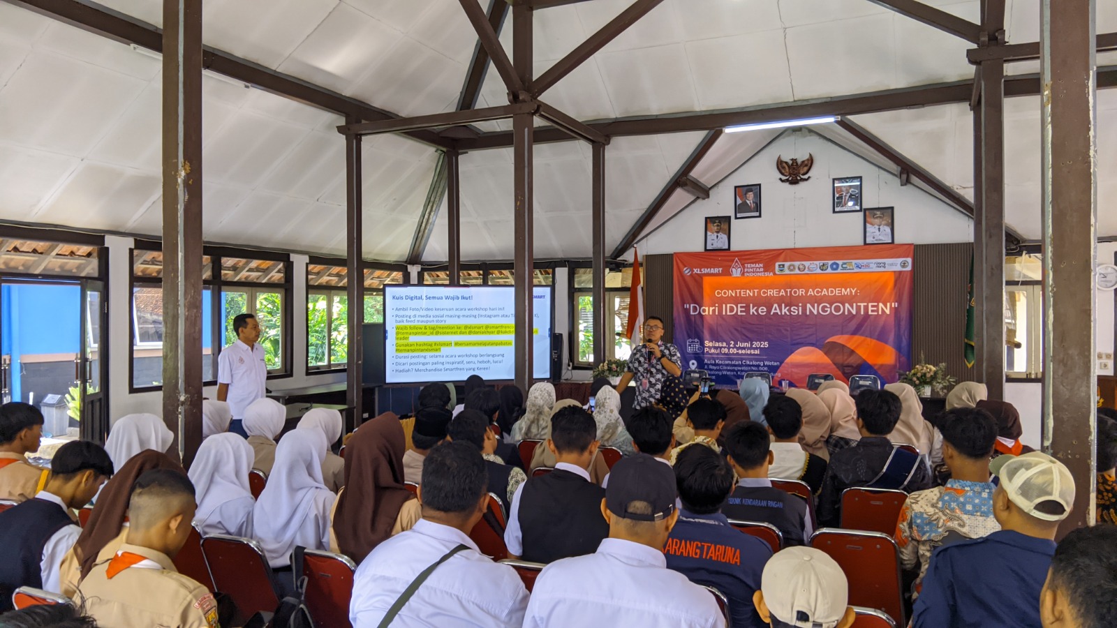 Content image for article: XLSMART Dorong Generasi Muda dan UMKM Naik Kelas lewat Program Teman Pintar Indonesia