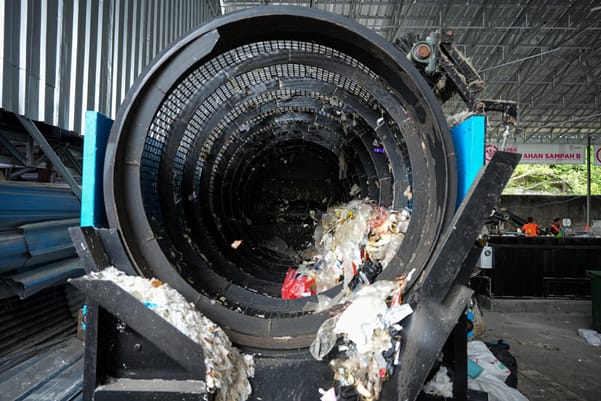 Content image for article: Jangjo Luncurkan Kampanye "Junk Revolution" untuk Atasi Sampah di Indonesia