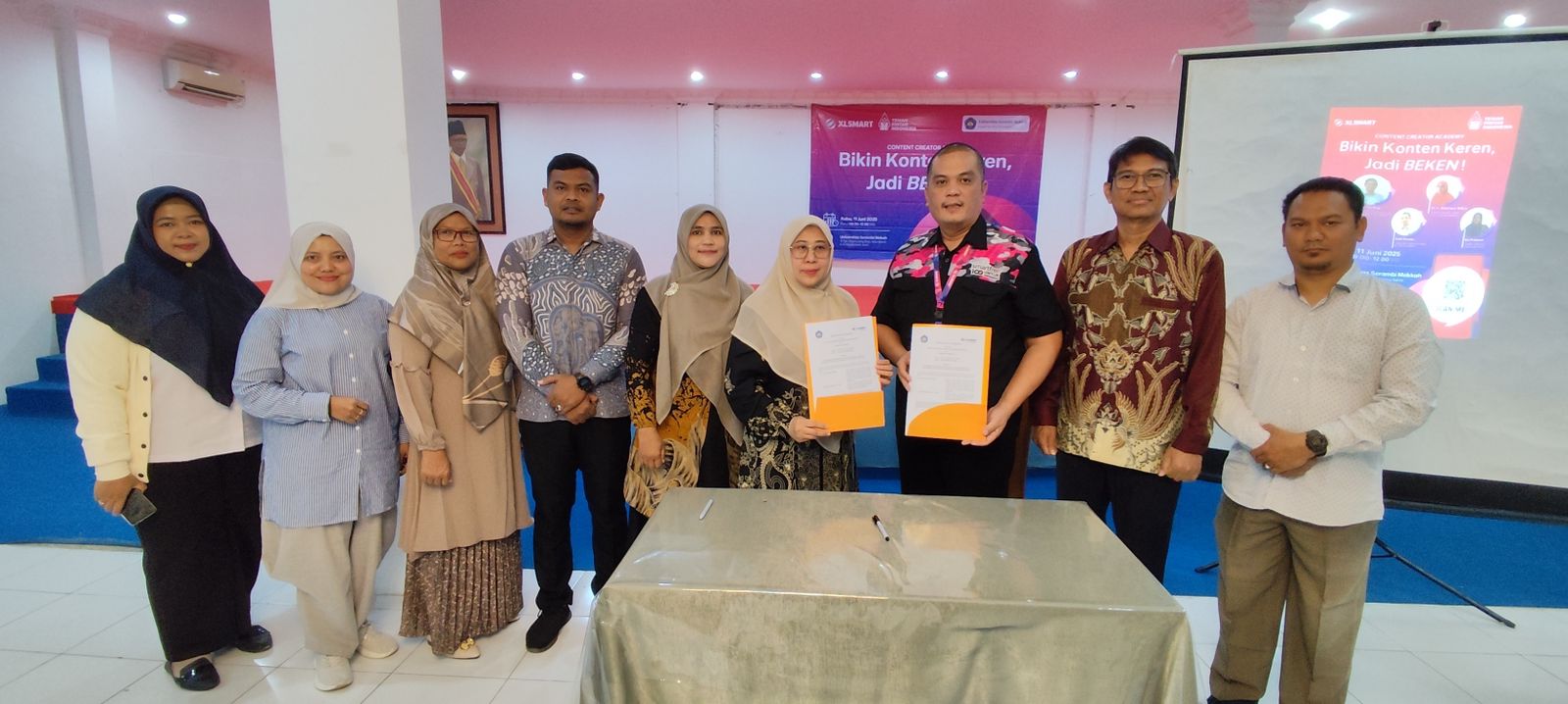 Content image for article: XLSMART Perluas Jaringan dan Salurkan Wakaf Al-Quran di Aceh
