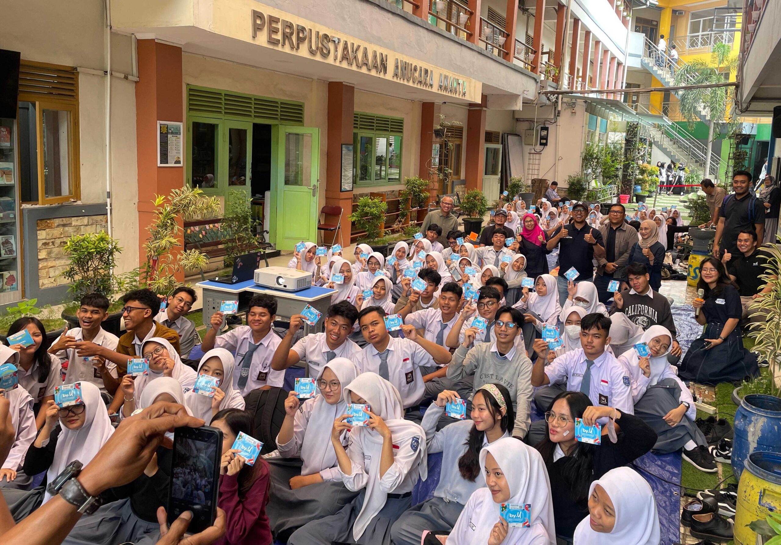 Content image for article: Telkomsel Umumkan 7 Top Scorer Ilmupedia Tryout UTBK 2025