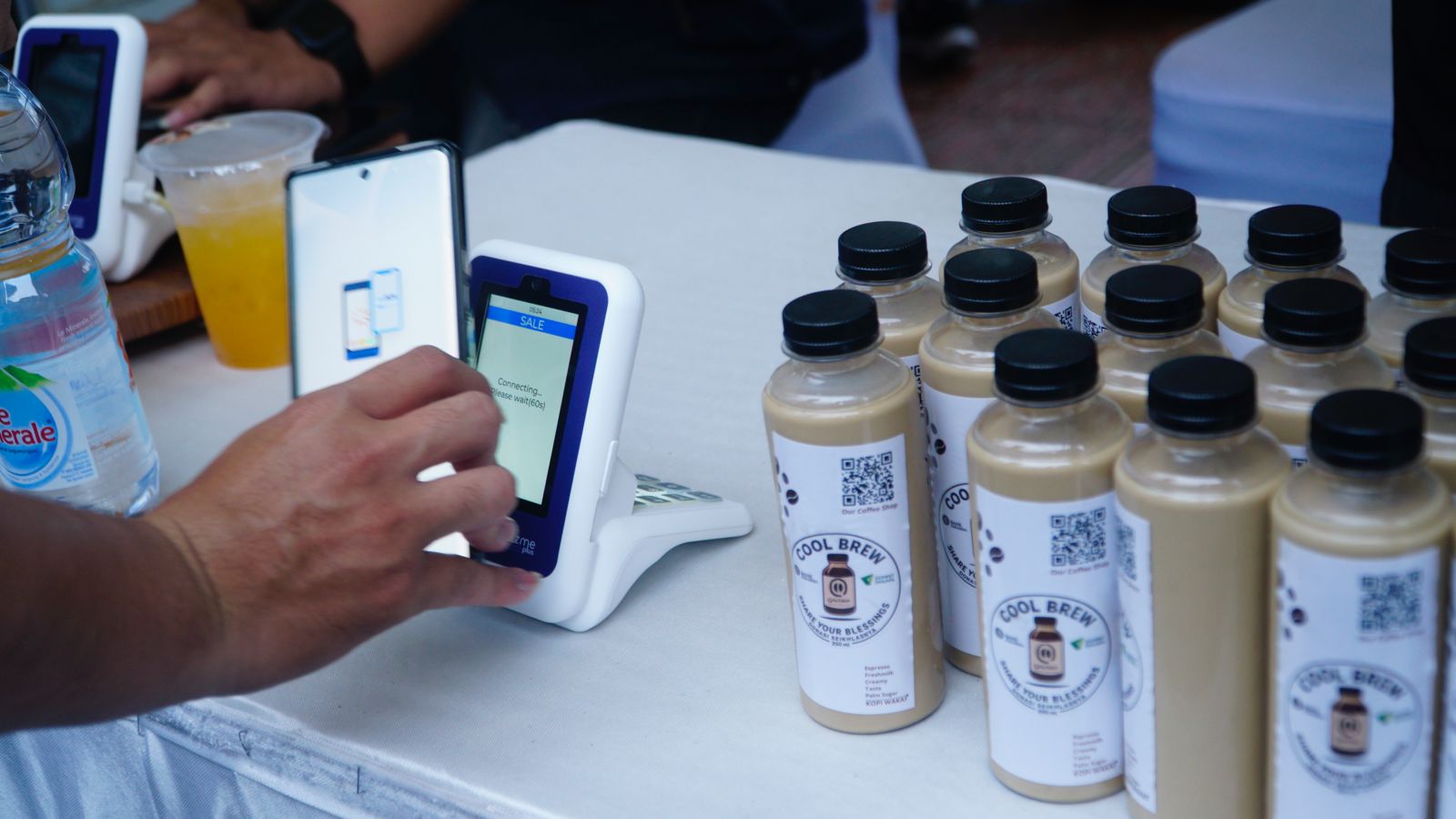 Content image for article: Grand Launching QRIS TAP di Makassar Percepat Digitalisasi Pembayaran