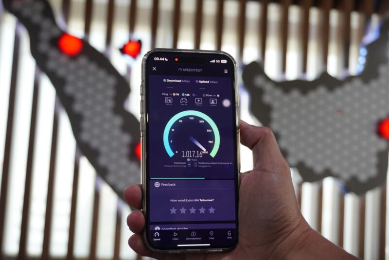 Content image for article: Telkomsel Perluas Jaringan 5G di Batam, Kini Hadir di 112 BTS