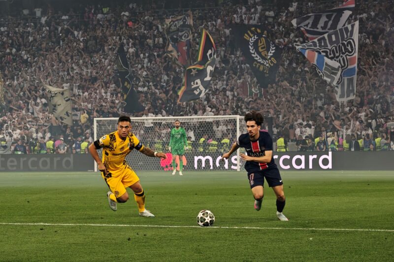 OPPO dan Liga Champions UEFA Satukan Penggemar Sepak Bola dengan Teknologi AI