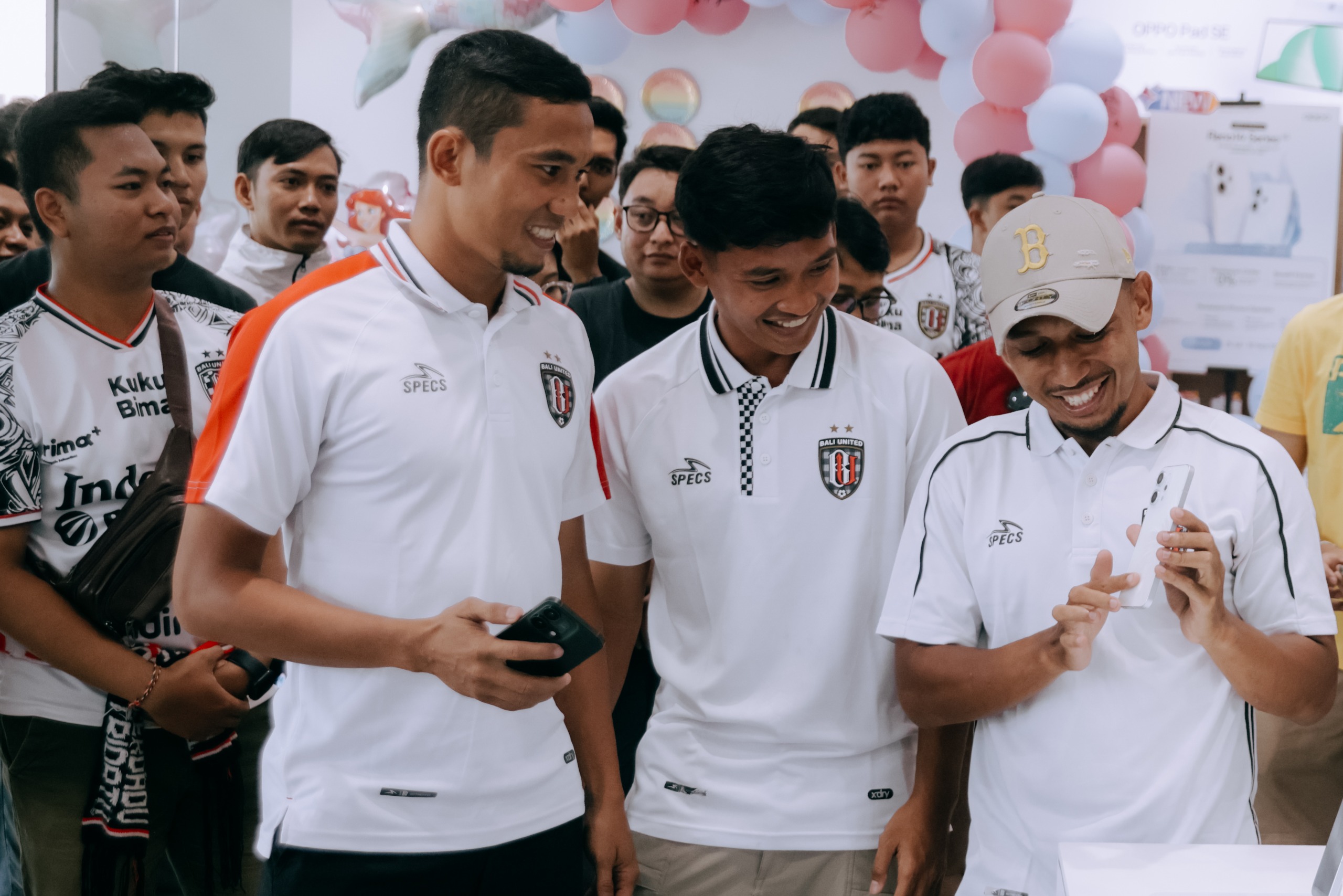 Content image for article: OPPO Perpanjang Kolaborasi dengan Bali United untuk Musim 2025/2026